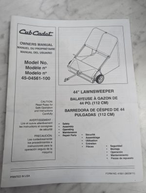 Cub Cadet Operator'S Service Manual 44” Lawnsweeper #45-04561-100 2011
