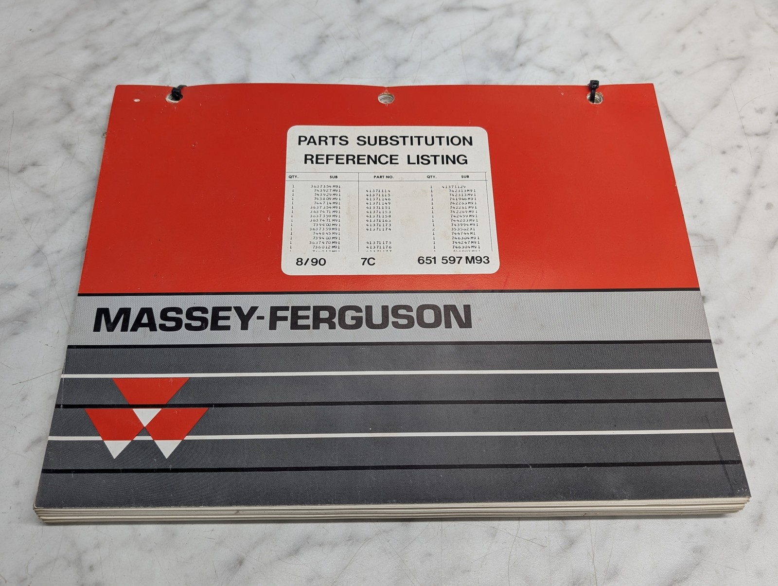 Massey-Ferguson Parts Substitution Reference Listing Manual 651 597 M93 1990