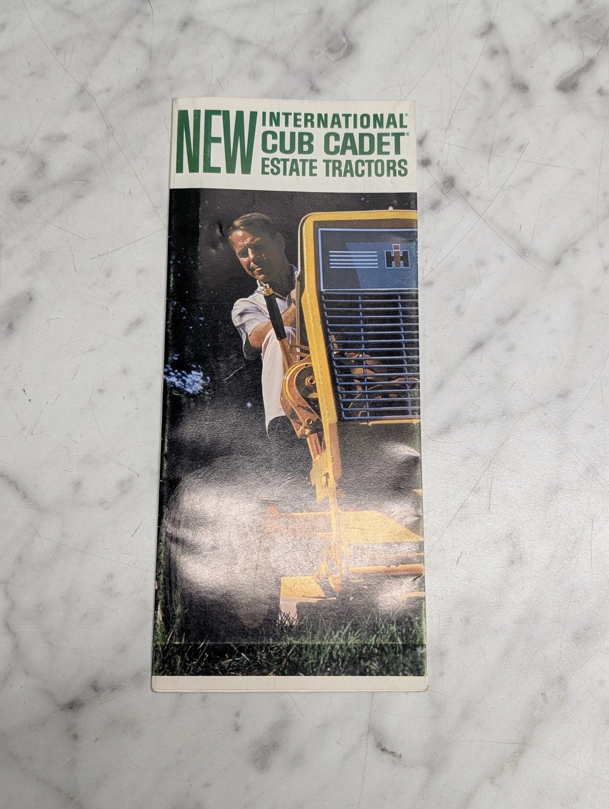 International Ih New Cub Cadet Estate Tractors Catalog Literature Specs Features