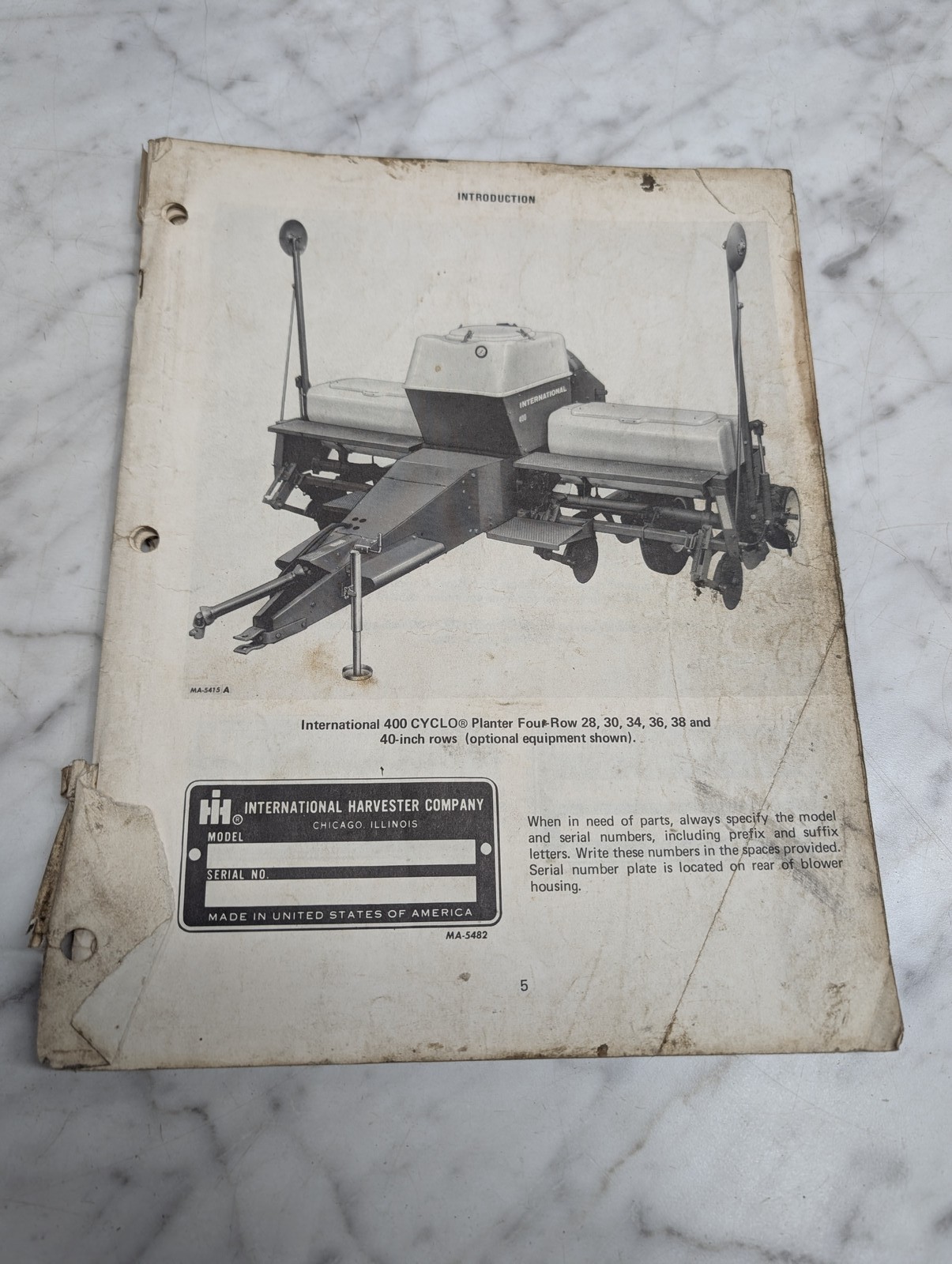 International 400 Cyclo Planter Four Row 28 30 36 38 40“ Ma 5482 Operator Manual