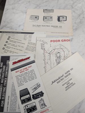 International Super 100 Electric Fencer Installation & Operating Instructions