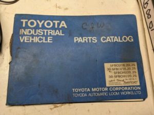 Toyota Forklift 5Fbcu 5Fbchu 18 20 25 30- G818-1 Parts Catalog List Book Manual